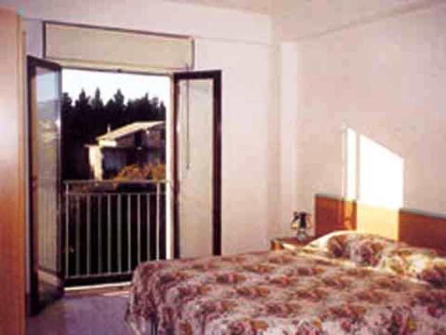 Aquamarine Residence Davoli Quarto foto